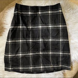 Black Plaid Wool Ann Taylor Mini Skirt